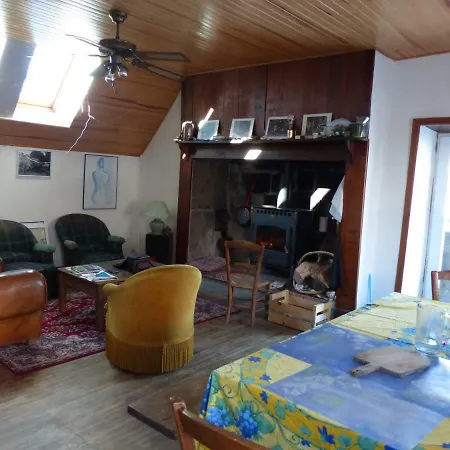Maison Du Pays De Salers Dans Le Parc Des Volcans D'Auvergne Saint-Projet-de-Salers Buitenkant foto